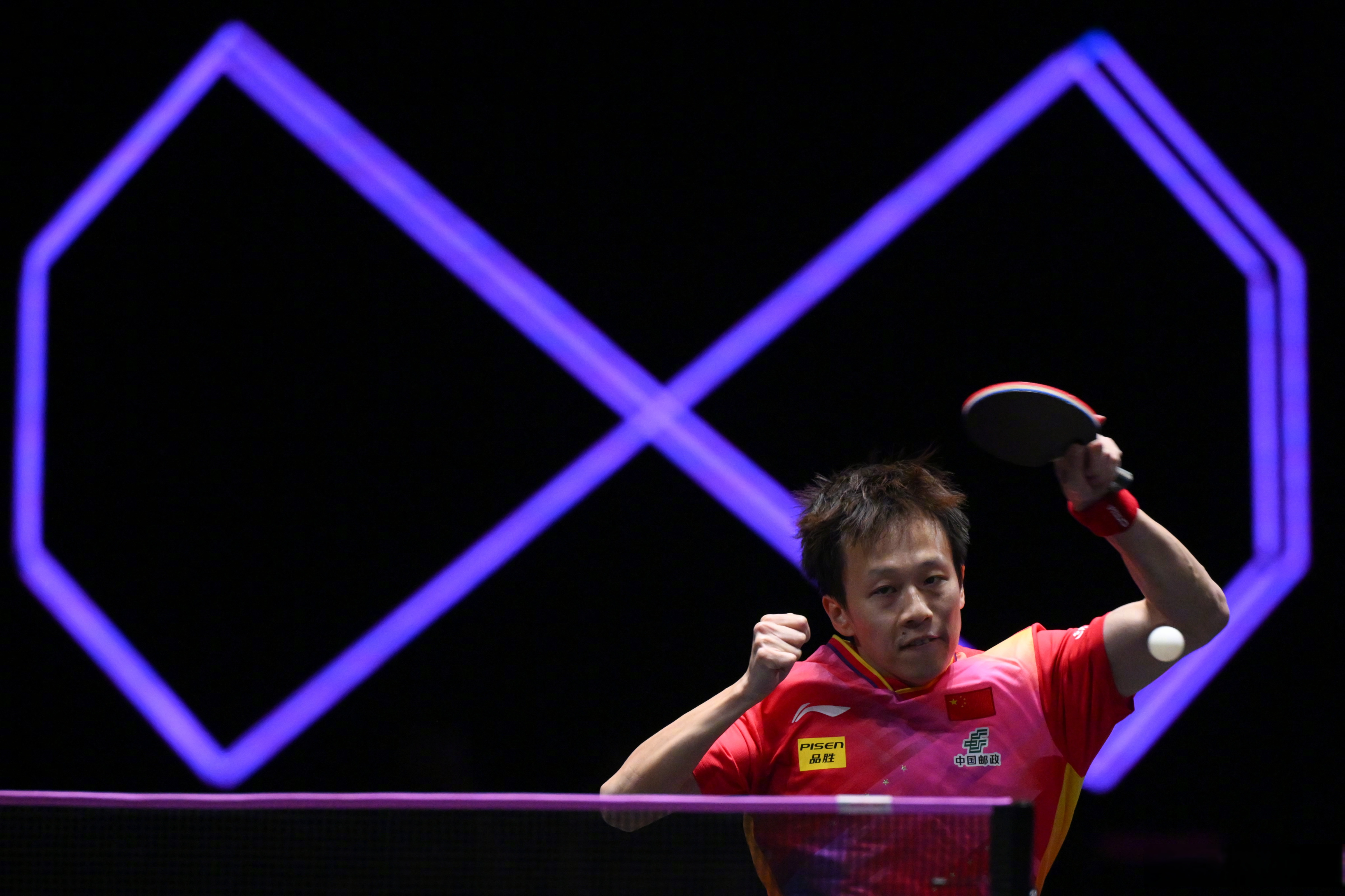 中国队完胜瑞典队，林高远点燃赛场