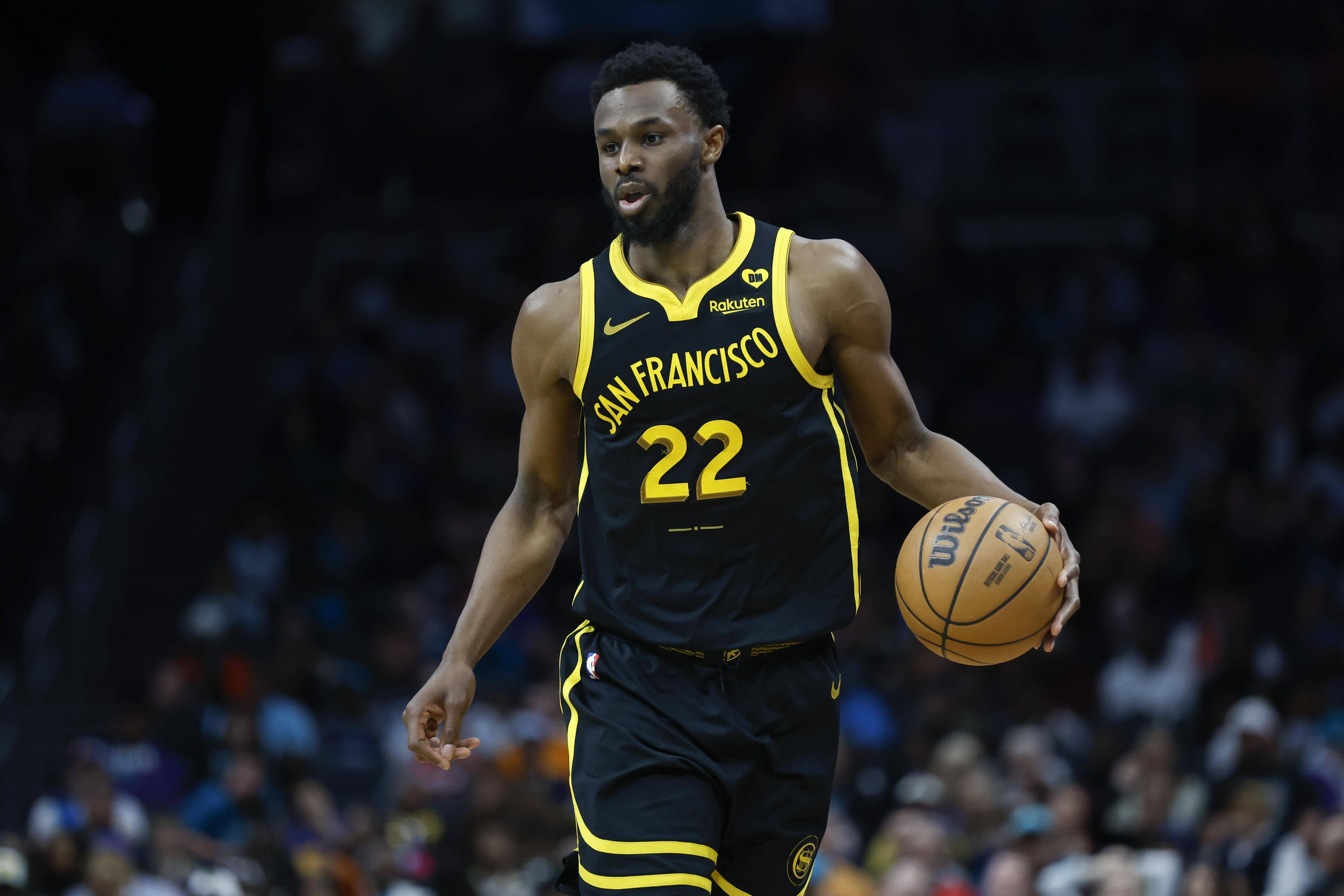 勇士翻盘灰熊，拉文高光表现