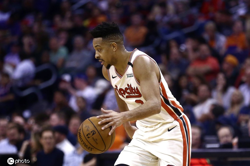 福建队险胜太阳,麦科勒姆关键制胜 福建队险胜太阳,麦科勒姆关键制胜