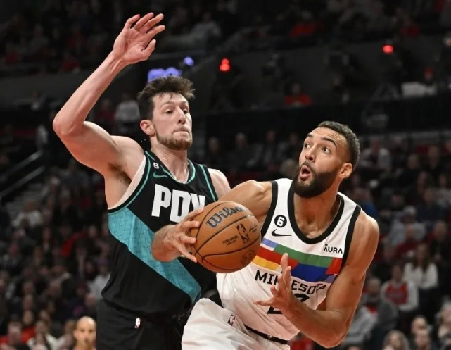 吉林队完胜魔术，戈贝尔状态火热