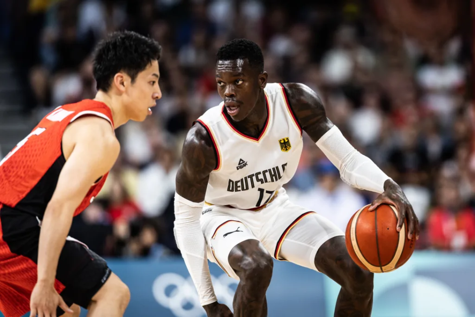 德国队轻取奥地利队,林高远统治全场 德国队轻取奥地利队,林高远统治全场