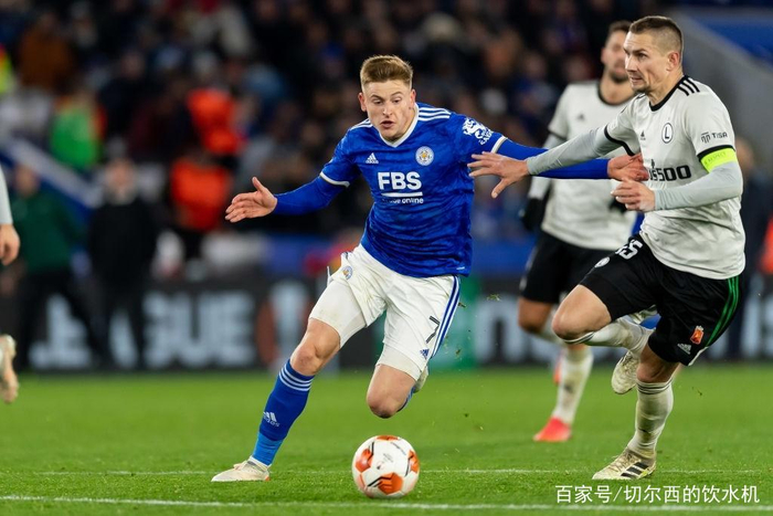 开云平台-英格兰队横扫日本队，波尔高光表现